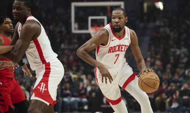 杨瀚森2分1板1助杜兰特空砍30+12 开拓者背靠背再胜火箭