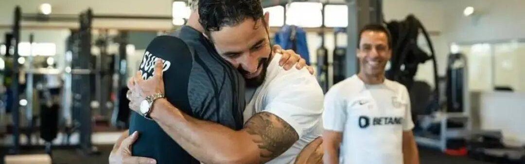 阿莫林8000万爱将明夏必转会，曼联或考虑引进！中场引援目标不只巴莱巴