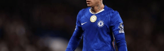 今日转会焦点汇总：曝切尔西愿放恩佐离队！皇马巴黎虎视眈眈