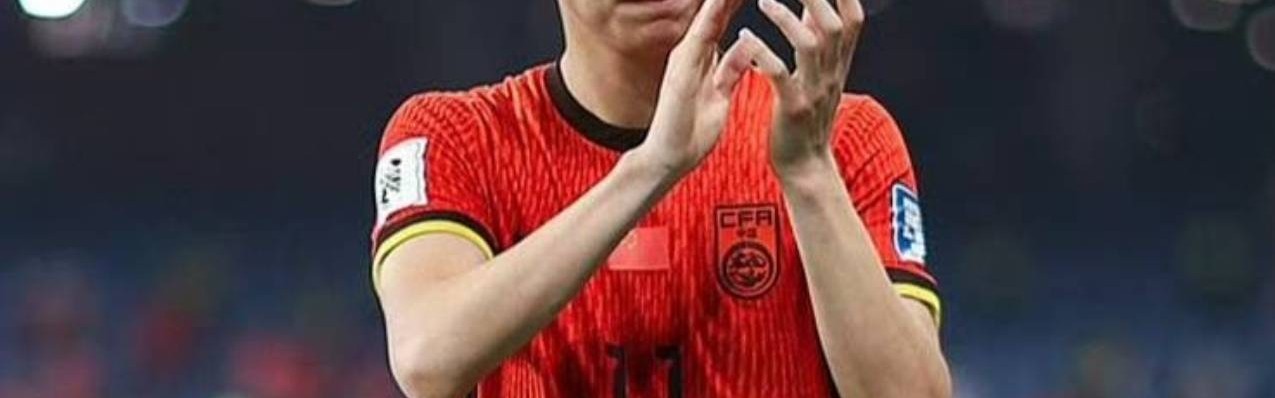 拒绝德甲50万报价！19岁王钰栋算清成长账，比接受更需要勇气