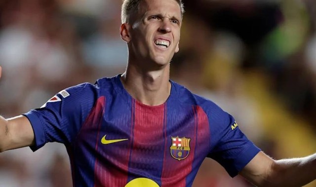 奥尔莫肩伤缺阵一个月，巴萨迎赛季关键考验