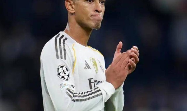 “他是牺牲品！”——皇马不敌曼城深陷危机 金球奖得主为裘德·贝林厄姆的态度辩护