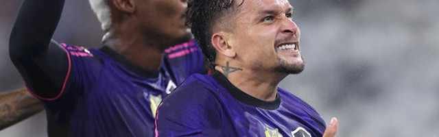 巴西甲：克鲁塞罗状态稳定，博塔弗戈表现强势