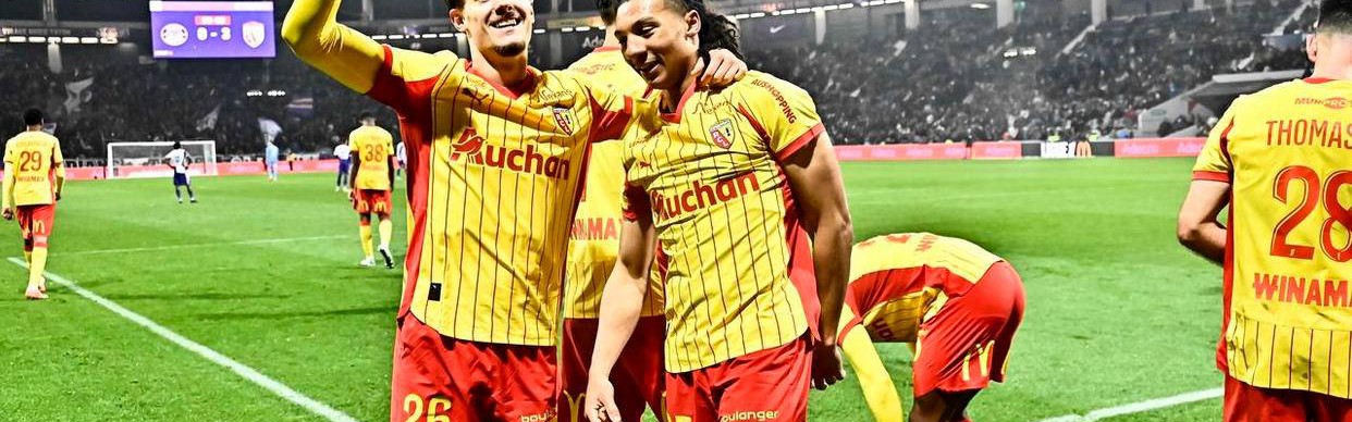 朗斯豪取9连胜，法甲领头羊疯狂晋级法国杯十六强，大巴黎是否担忧？