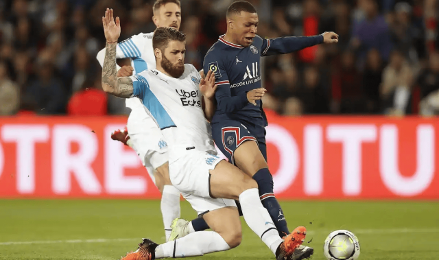 周日024 法甲国家德比：巴黎圣日耳曼主场破咒VS马赛客场守优，战术博弈与球星对决