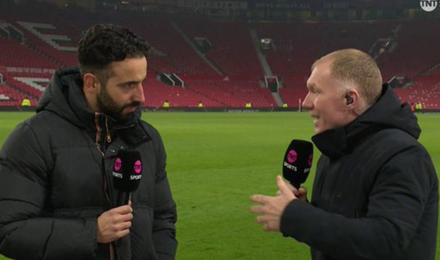 阿莫林坚信自己可率曼联英超夺冠！称对比弗爵时代不公平，理解名宿质疑