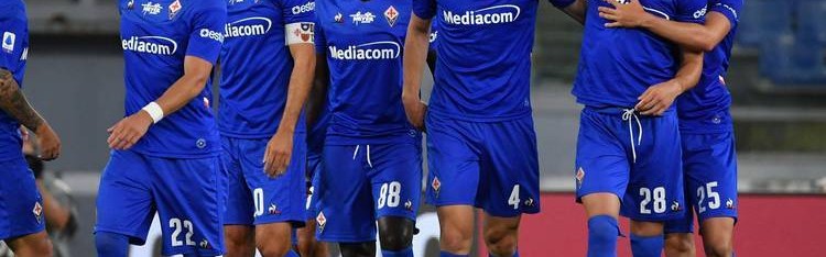 紫百合主场亮剑？意甲对决：佛罗伦萨能否击碎罗马客场不败金身？