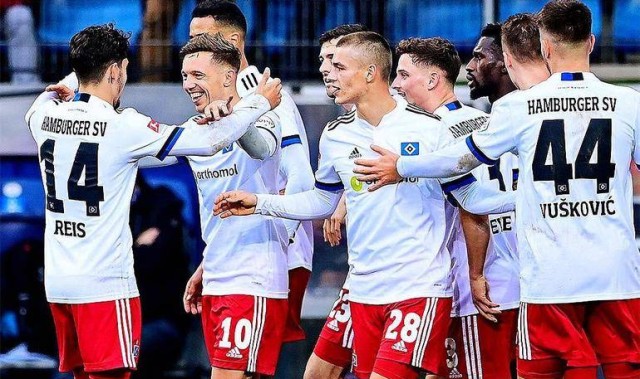 德甲中游卡位战！科隆主场火力对冲汉堡客场虫，历史劣势能破吗？