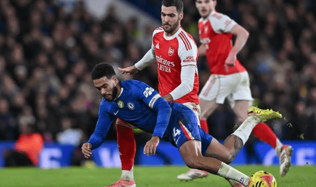 英超|能拦住“枪手”的只有“蓝军”，十人切尔西1：1阿森纳